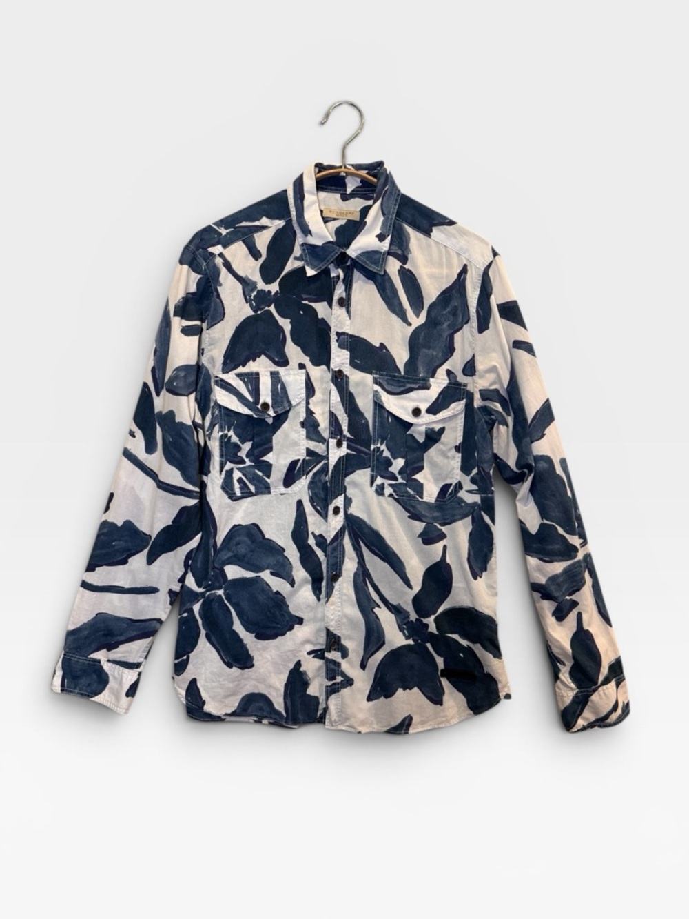 BURBERRY BRIT Floral Navy & White Button Down Size Small